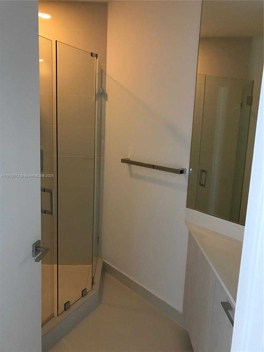 Small Image of 55 SOUTH WEST 9TH ST #4103, Miami Number 9