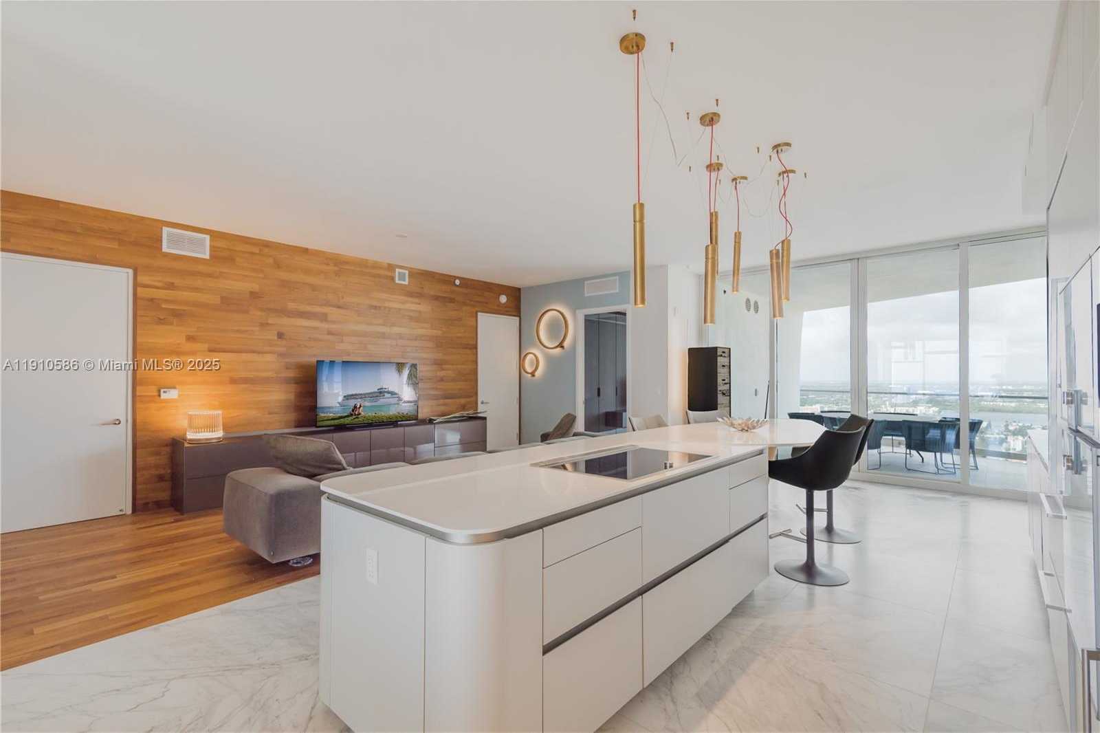 Small Image of 16901 COLLINS AVE #4603, Sunny Isles Beach Number 6