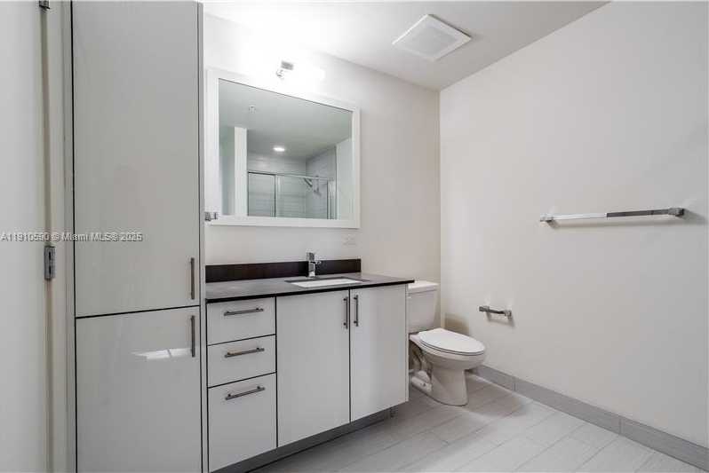 Small Image of 999 SOUTH WEST 1ST AVE #3210, Miami Number 5