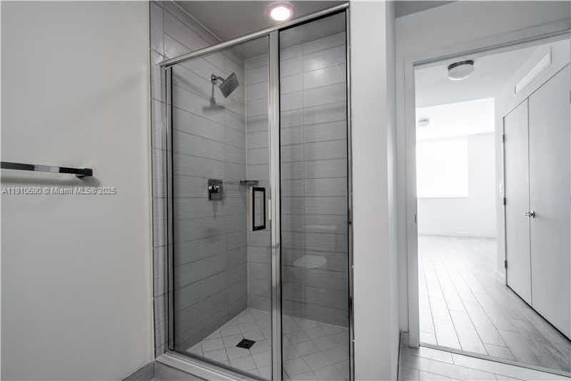 Small Image of 999 SOUTH WEST 1ST AVE #3210, Miami Number 6