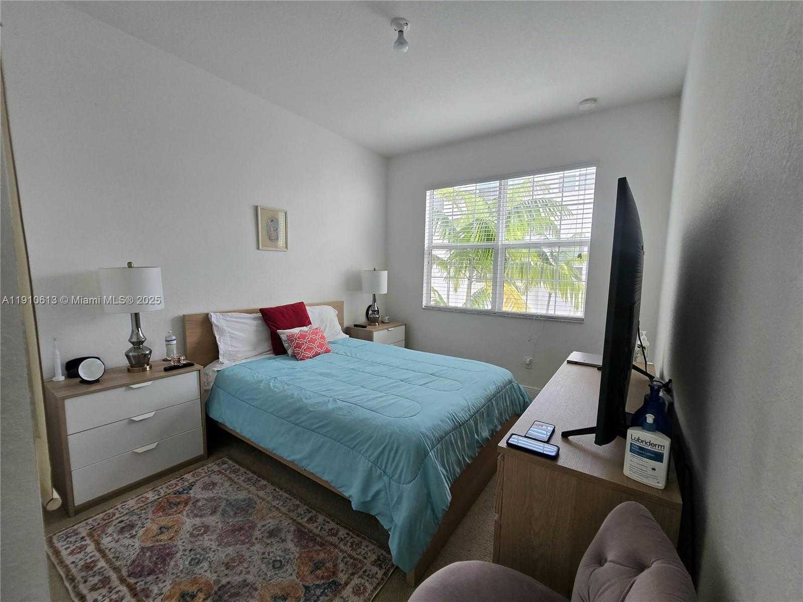 Small Image of 11938 SOUTH WEST 26TH CT, Miramar Number 22