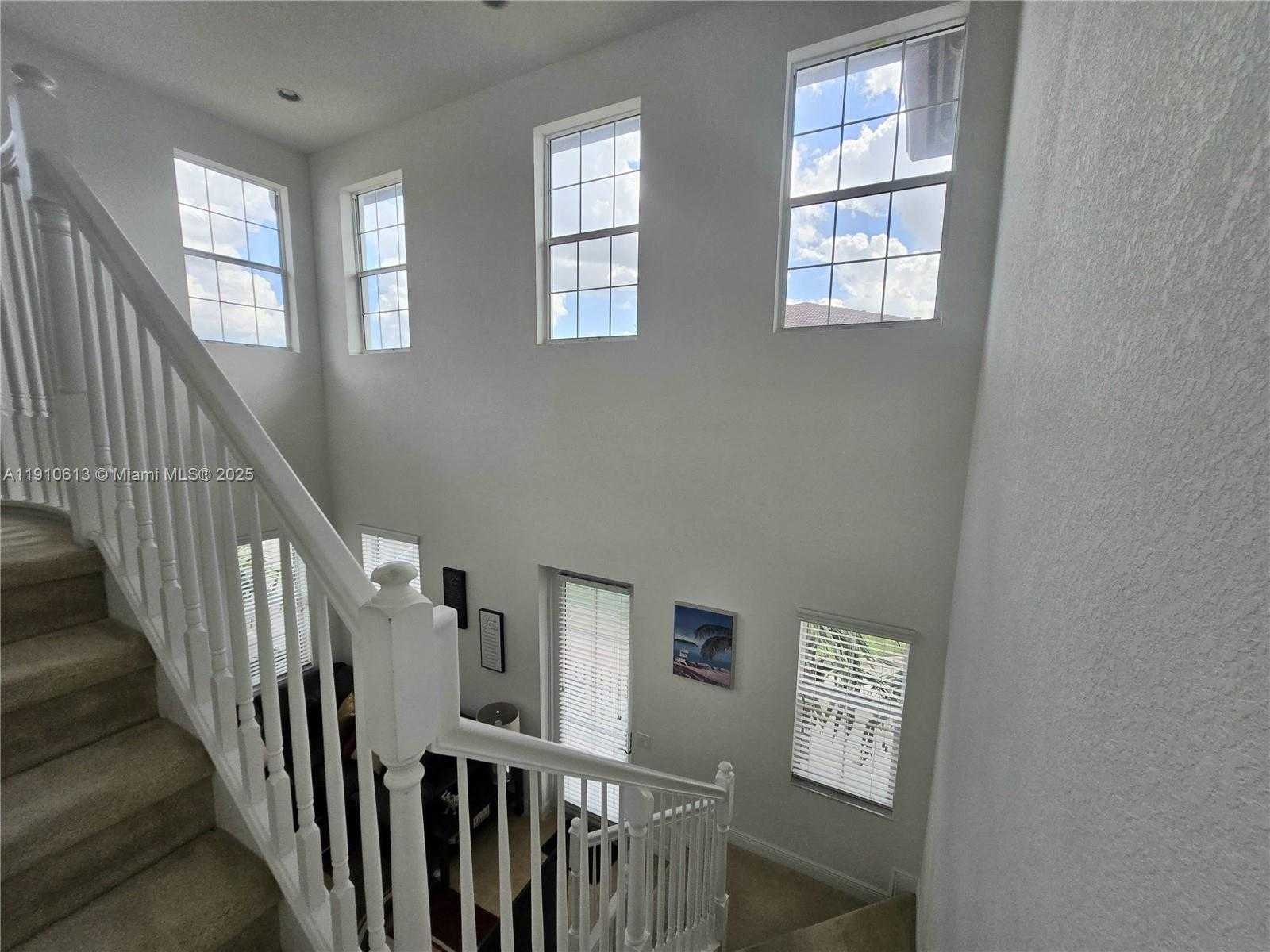 Small Image of 11938 SOUTH WEST 26TH CT, Miramar Number 32