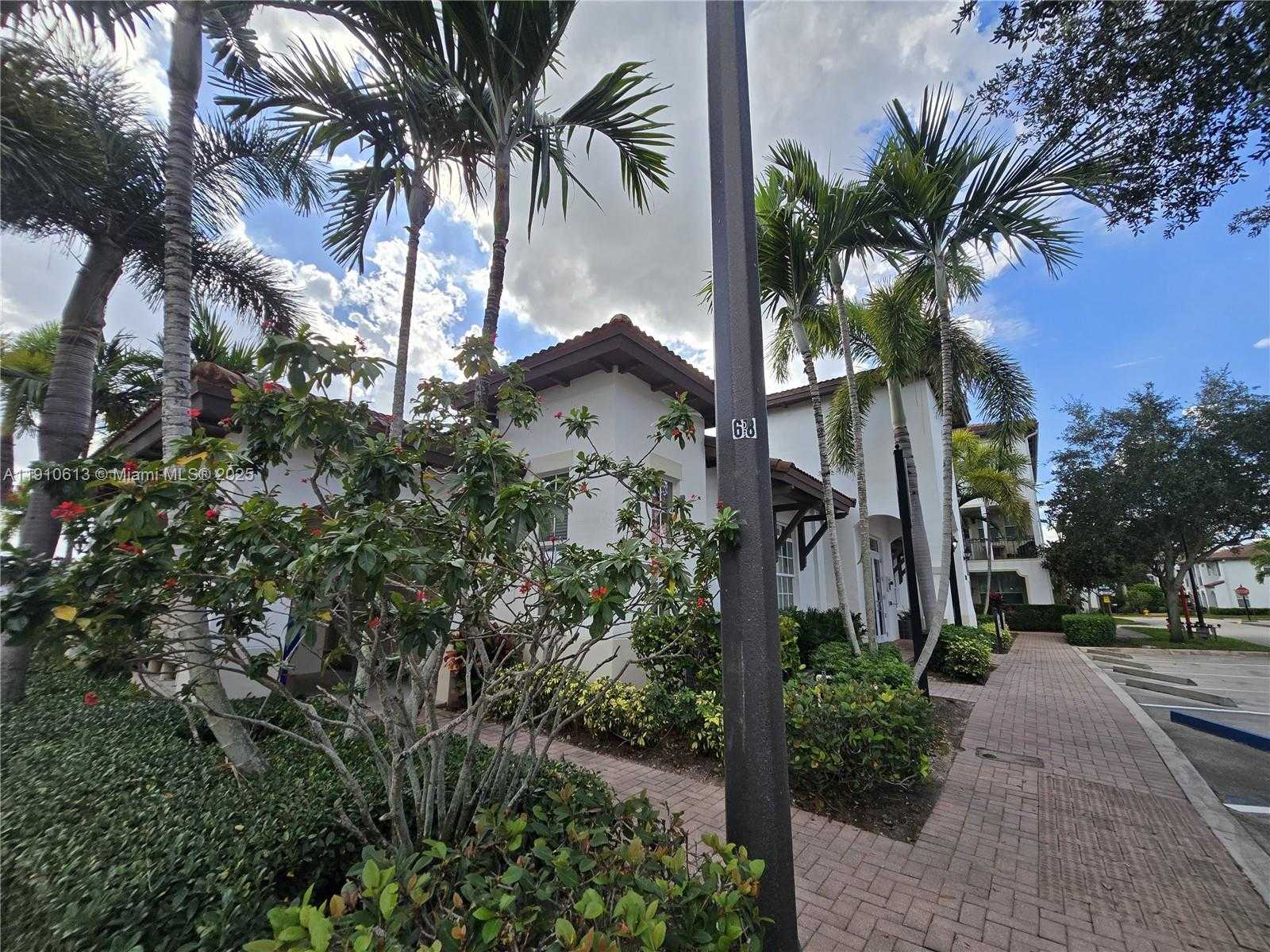 Small Image of 11938 SOUTH WEST 26TH CT, Miramar Number 52