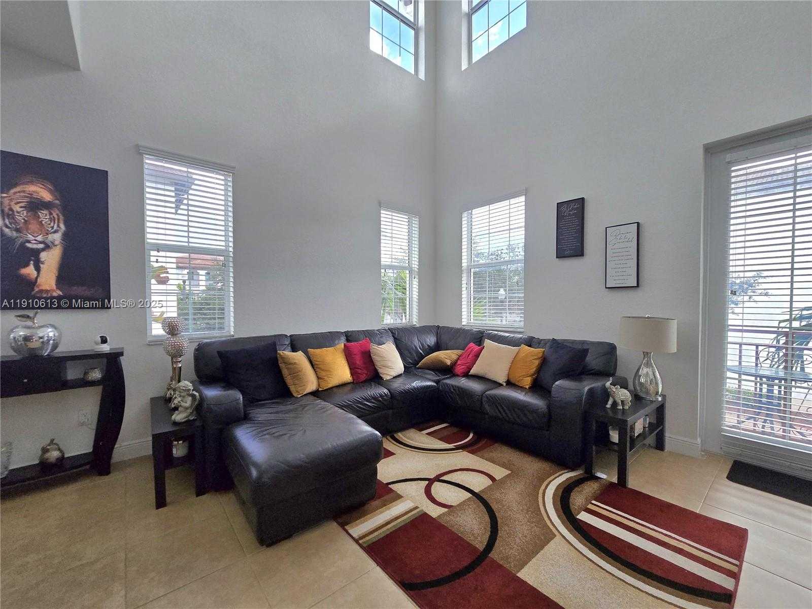 Small Image of 11938 SOUTH WEST 26TH CT, Miramar Number 6