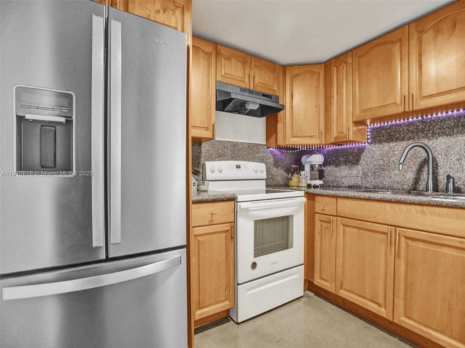 Small Image of 3601 SOUTH WEST 117TH AVE #9-203, Miami Number 14