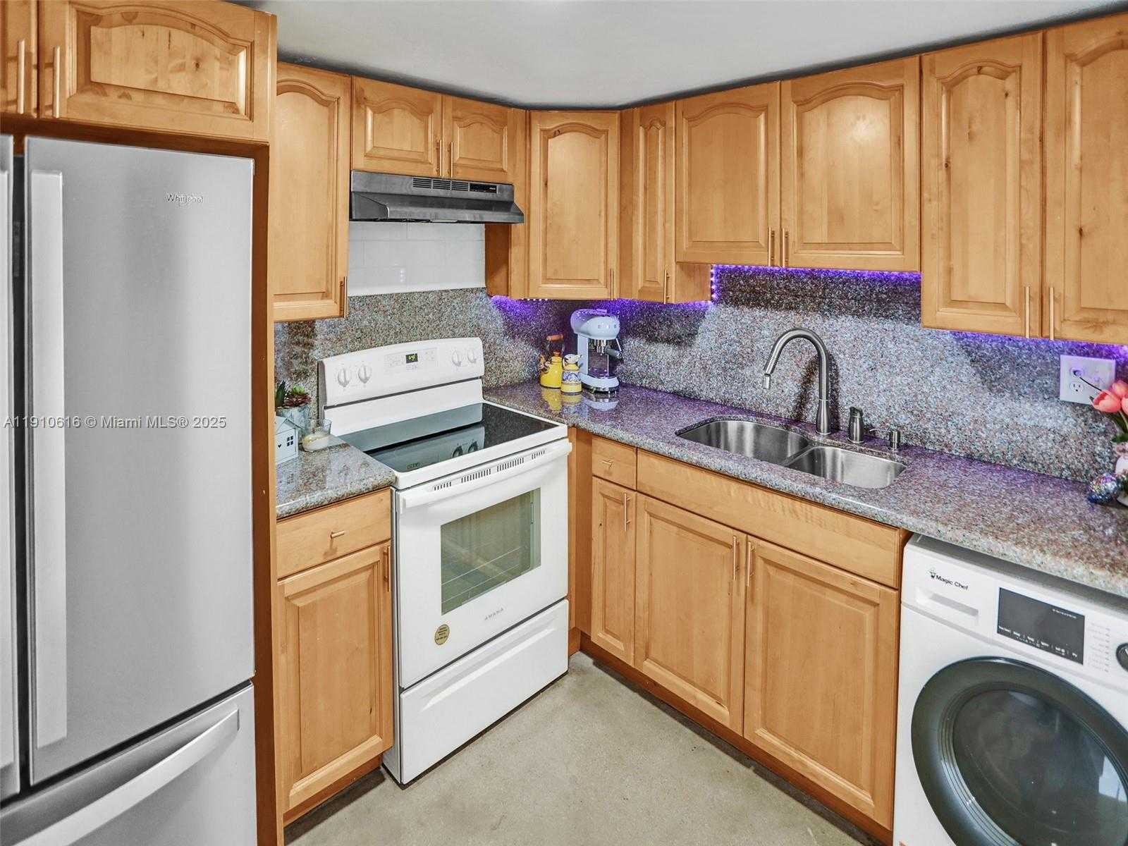 Small Image of 3601 SOUTH WEST 117TH AVE #9-203, Miami Number 16