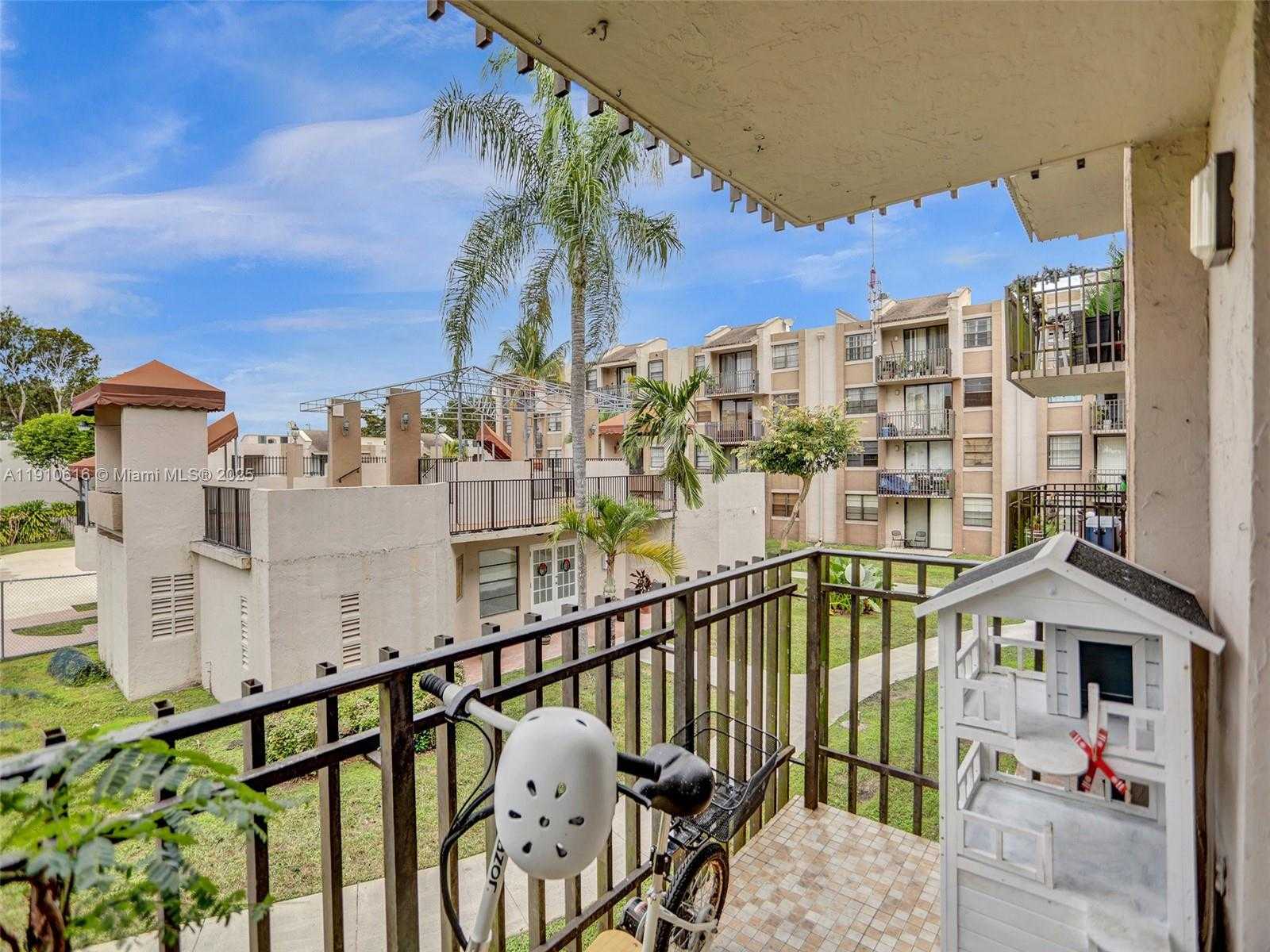 Small Image of 3601 SOUTH WEST 117TH AVE #9-203, Miami Number 28