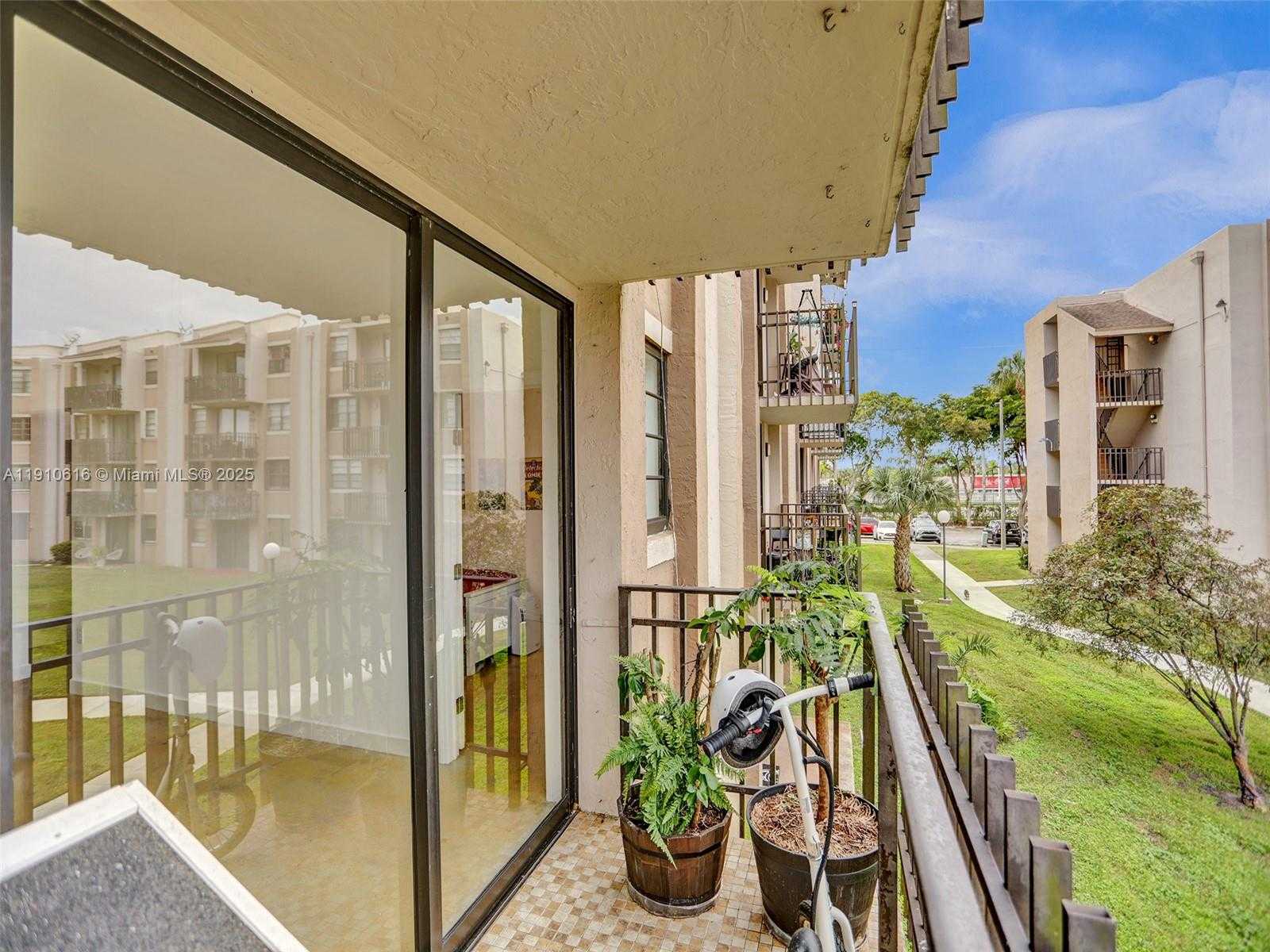 Small Image of 3601 SOUTH WEST 117TH AVE #9-203, Miami Number 29