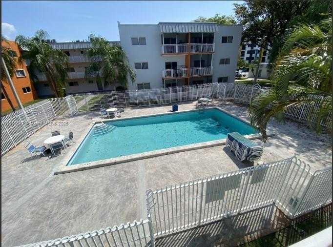 Small Image of 11307 SOUTH WEST 200TH ST #305-B, Miami Number 14