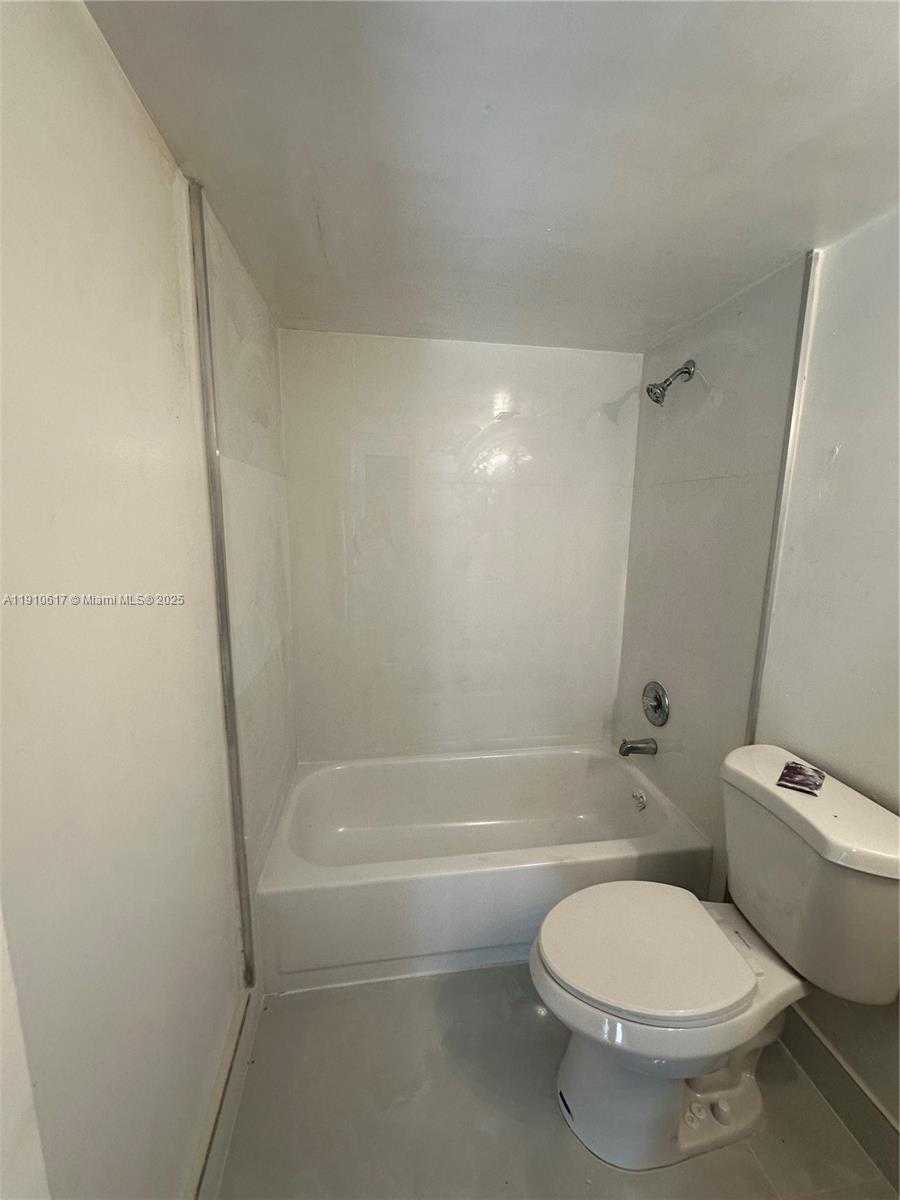 Small Image of 11307 SOUTH WEST 200TH ST #305-B, Miami Number 8