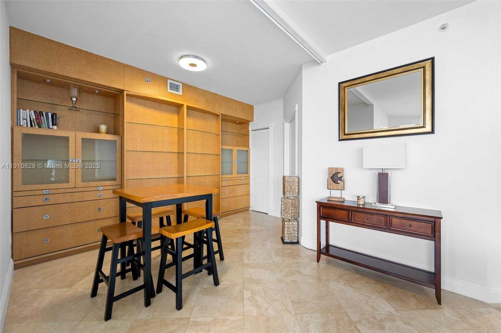 Small Image of 4779 COLLINS AVE #3206, Miami Beach Number 20