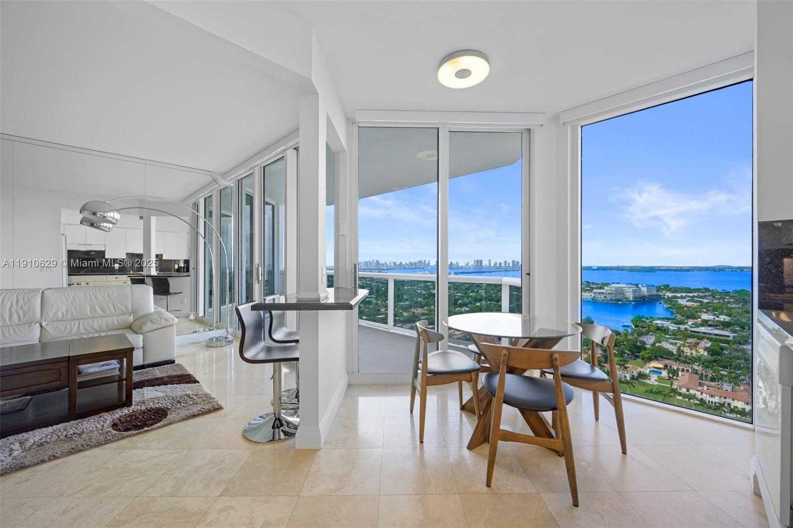Small Image of 4779 COLLINS AVE #3206, Miami Beach Number 21