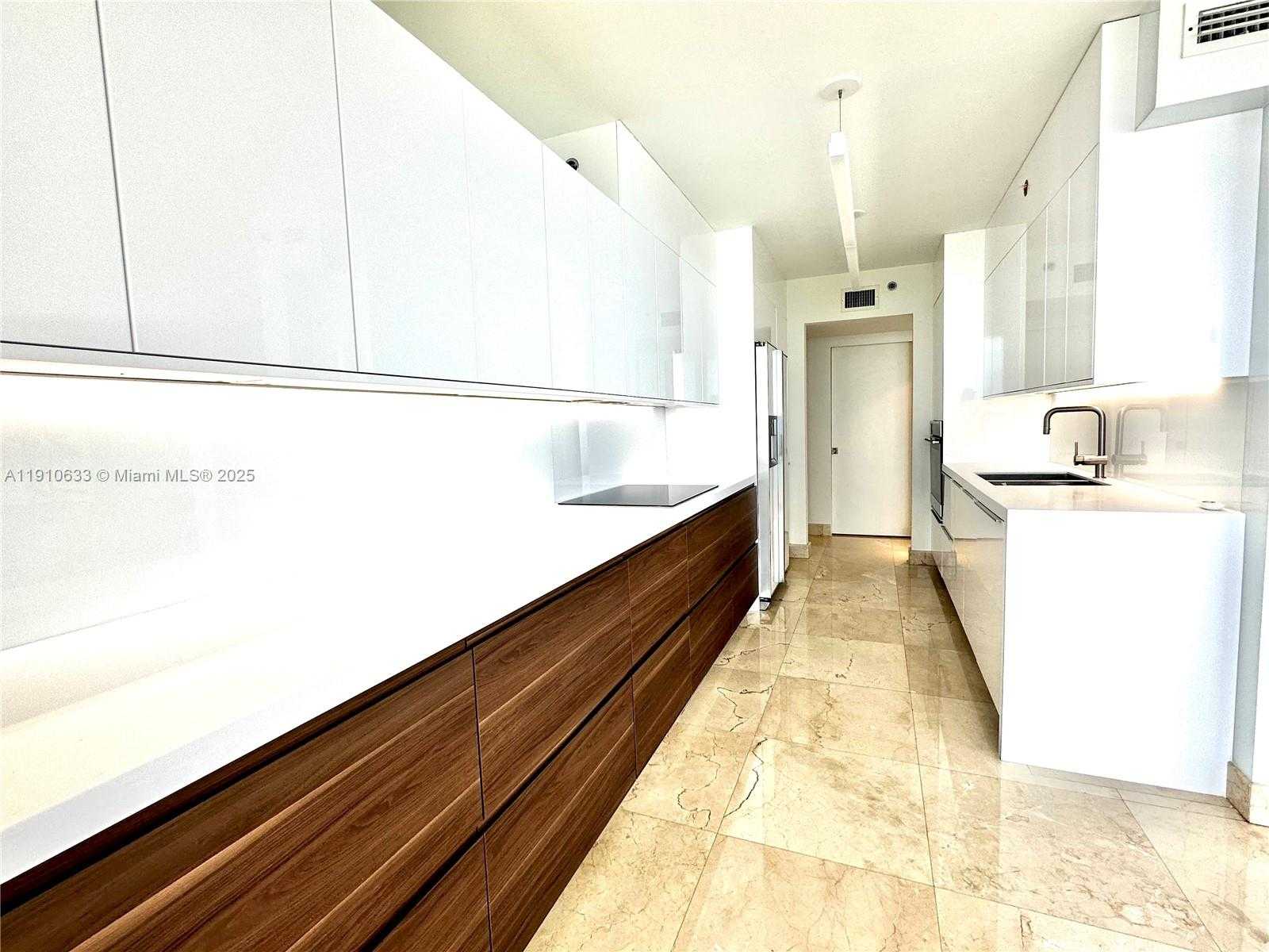 Small Image of 7330 OCEAN TER #11-A, Miami Beach Number 13