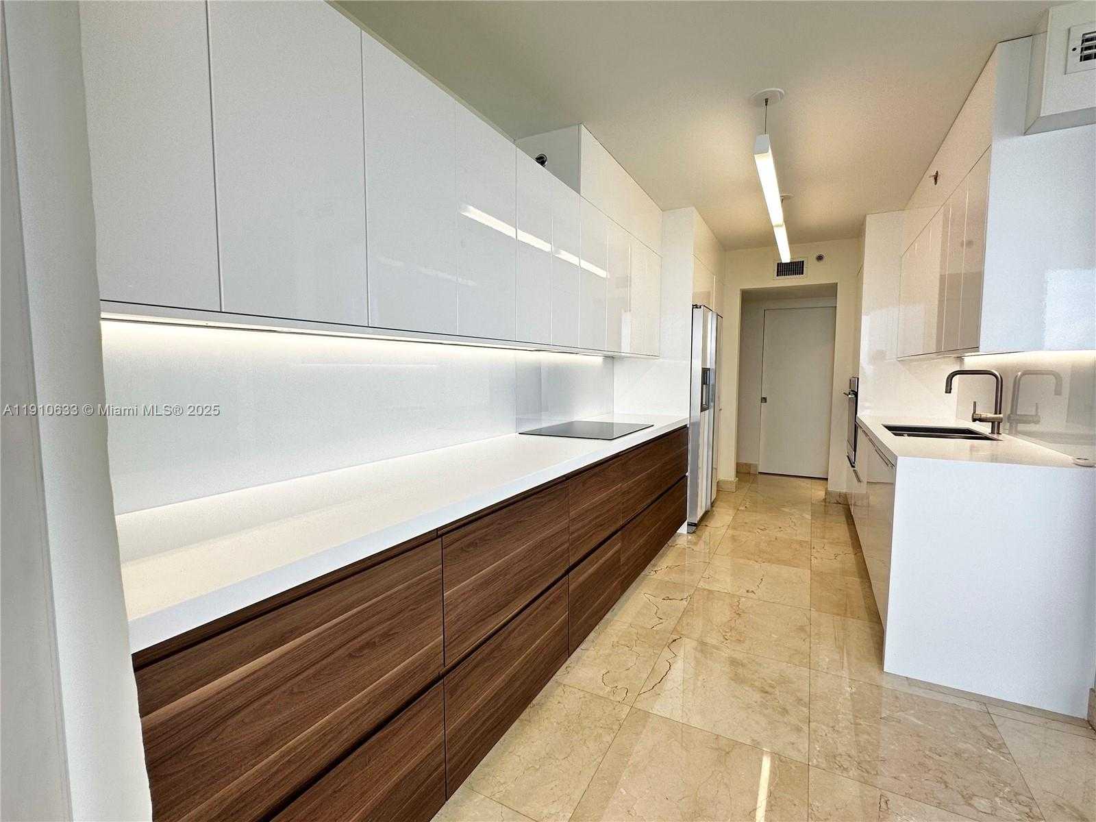 Small Image of 7330 OCEAN TER #11-A, Miami Beach Number 16