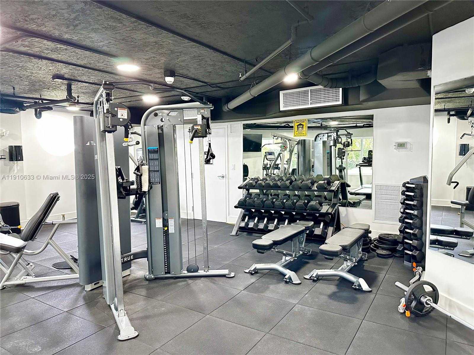 Small Image of 7330 OCEAN TER #11-A, Miami Beach Number 29