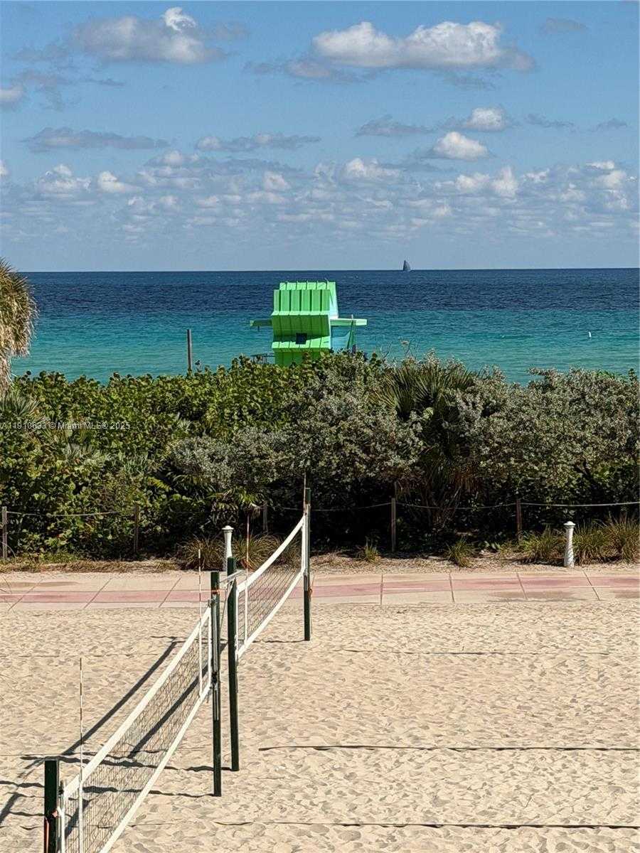 Small Image of 7330 OCEAN TER #11-A, Miami Beach Number 40