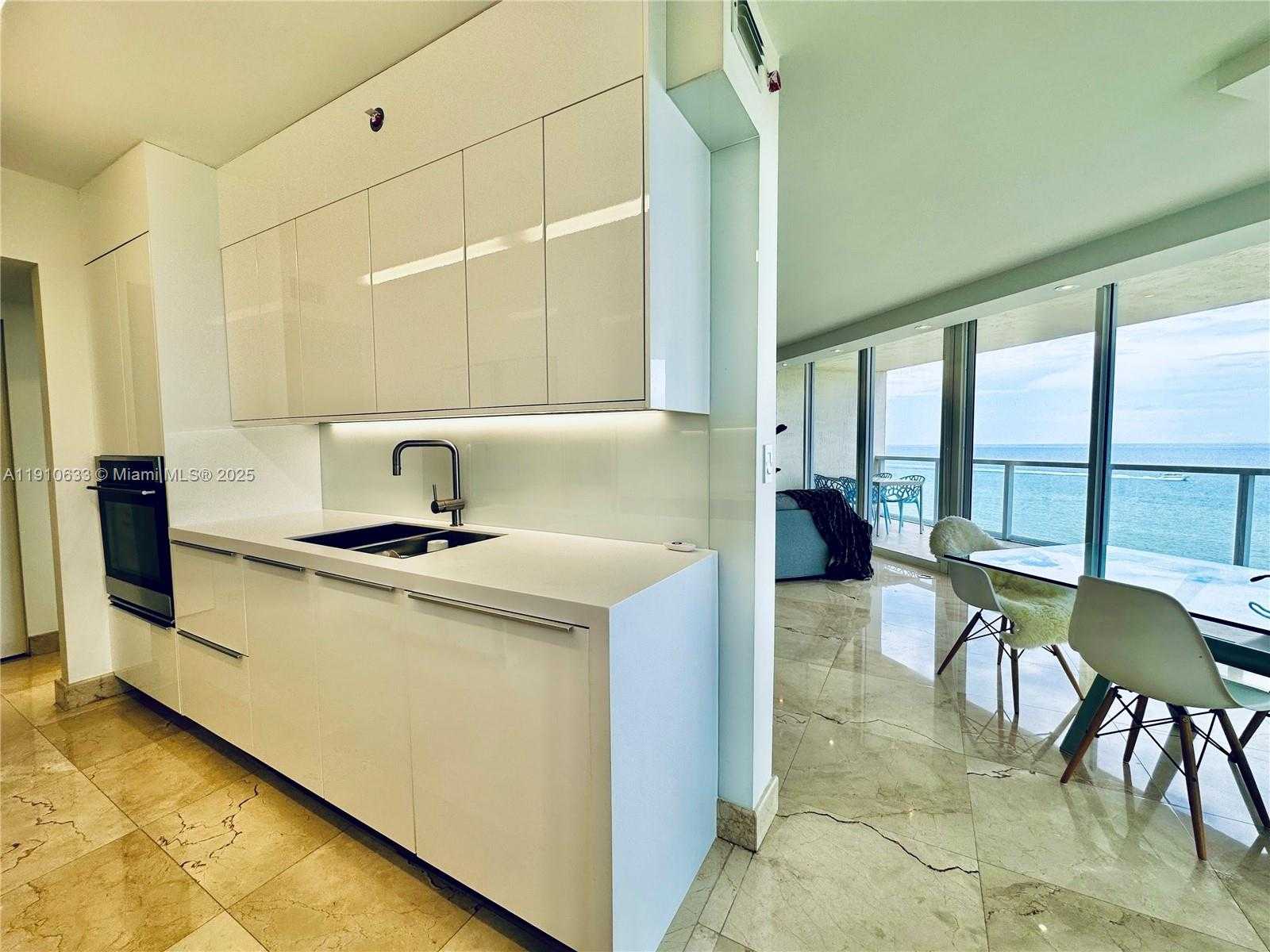 Small Image of 7330 OCEAN TER #11-A, Miami Beach Number 7