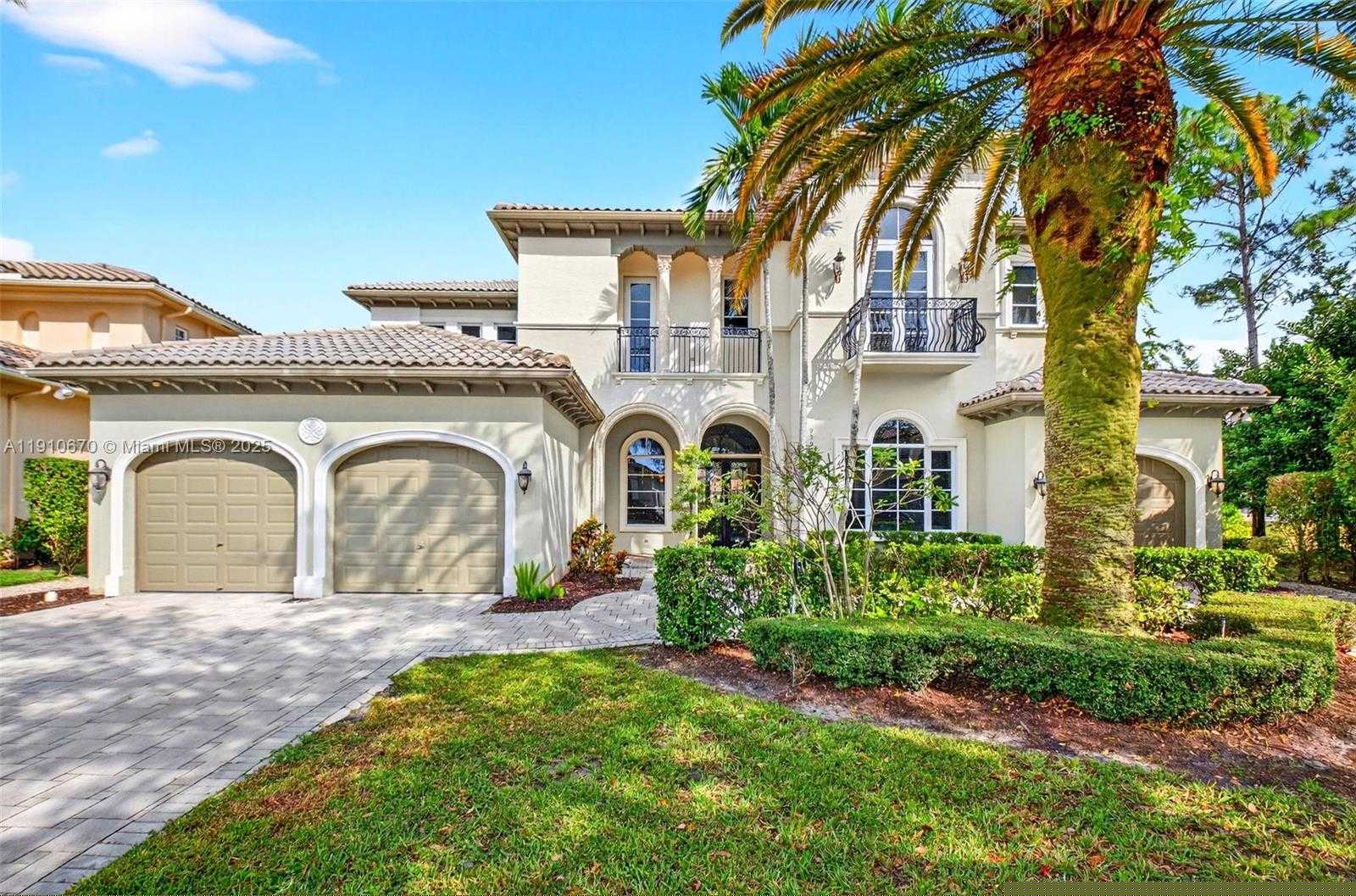 Small Image of 9597 BRIDGEBROOK DR, Boca Raton Number 1