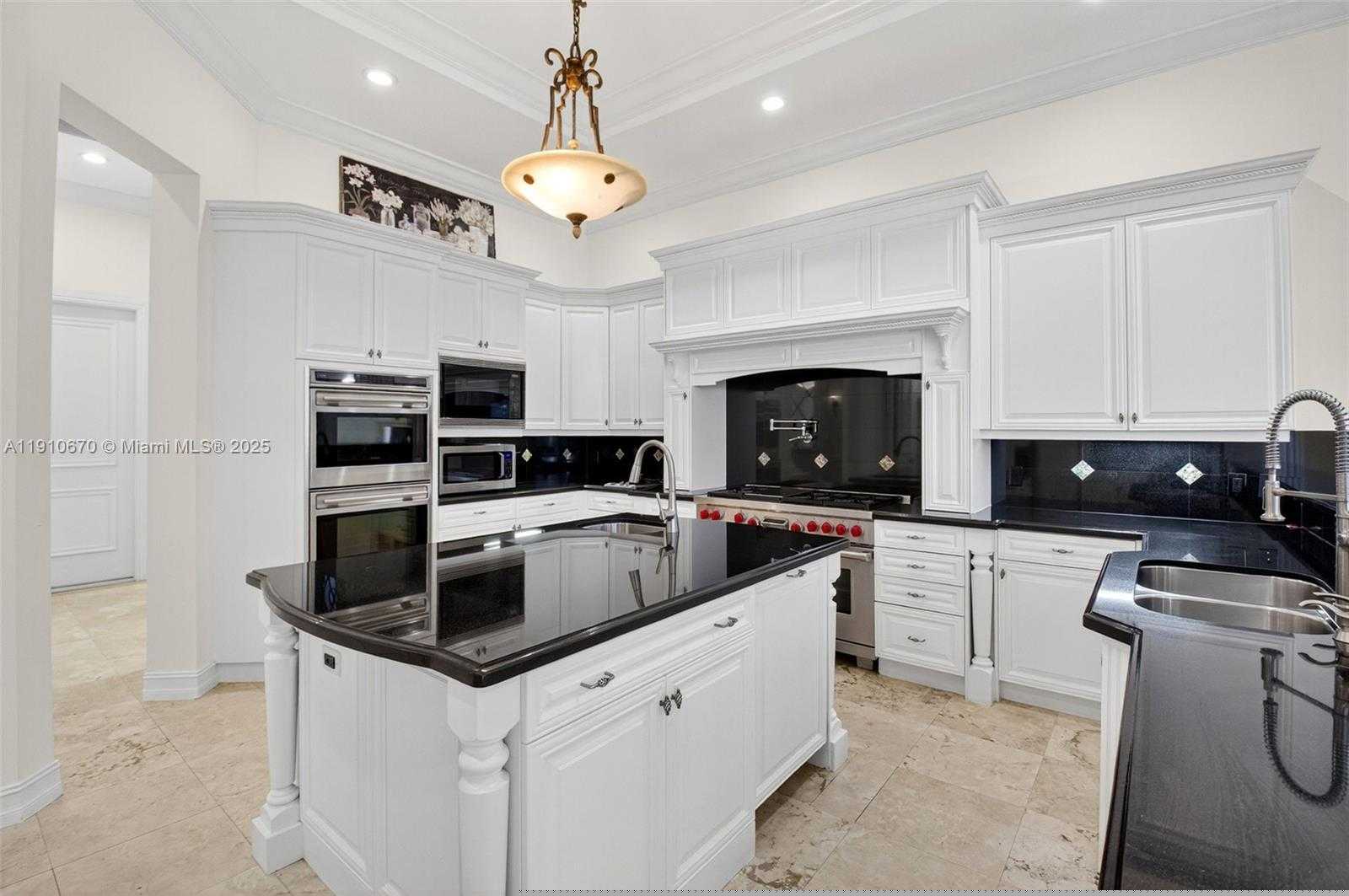 Small Image of 9597 BRIDGEBROOK DR, Boca Raton Number 17