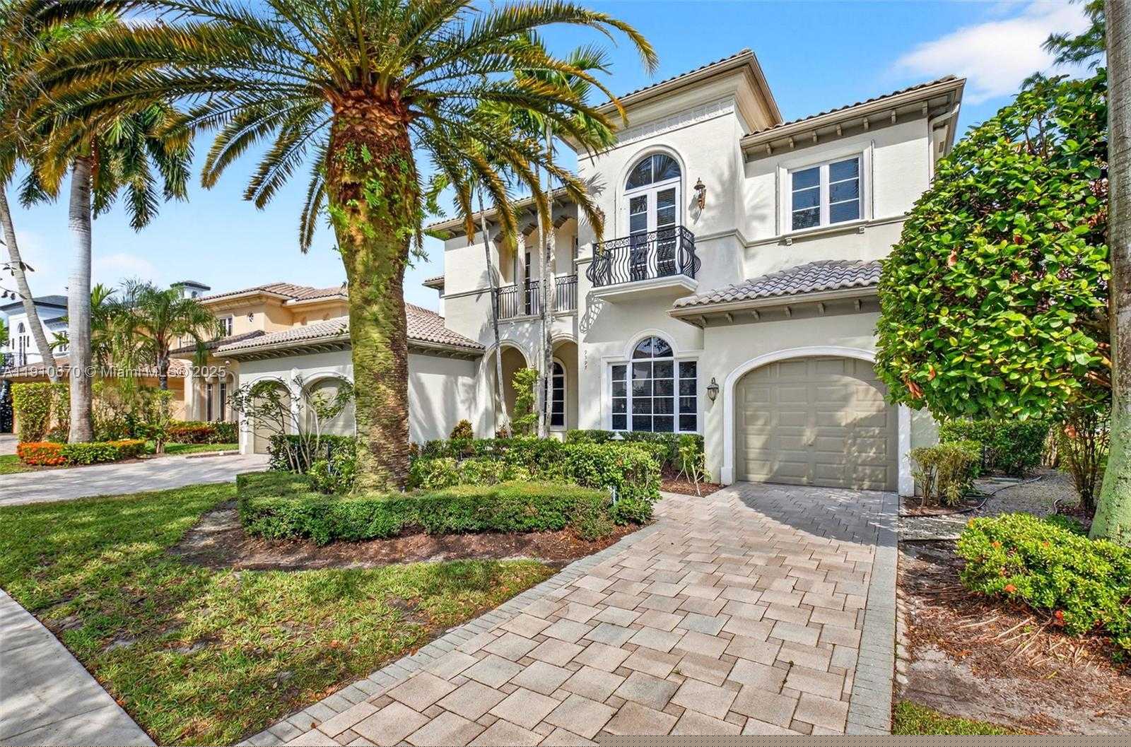 Small Image of 9597 BRIDGEBROOK DR, Boca Raton Number 2