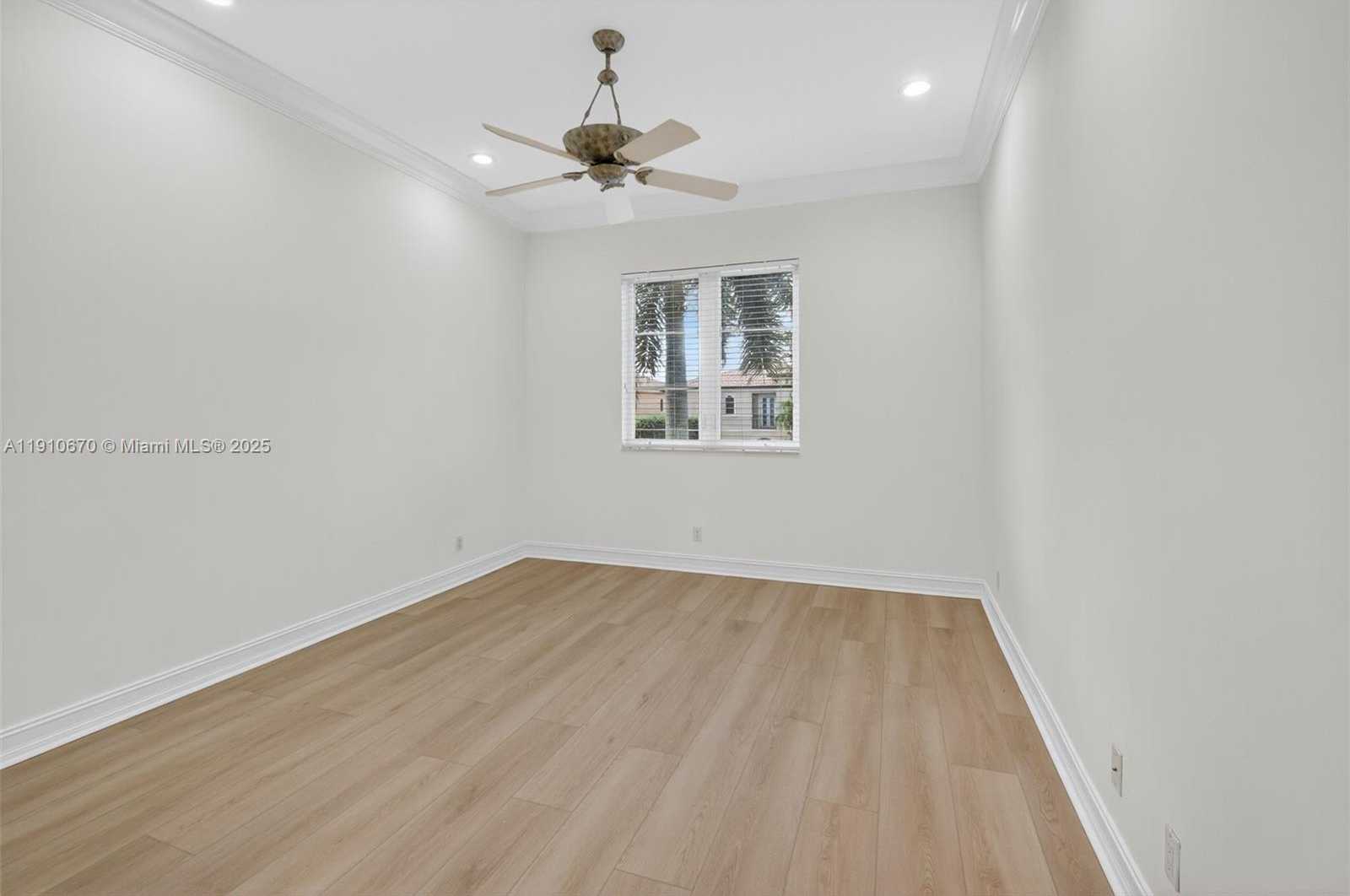 Small Image of 9597 BRIDGEBROOK DR, Boca Raton Number 37