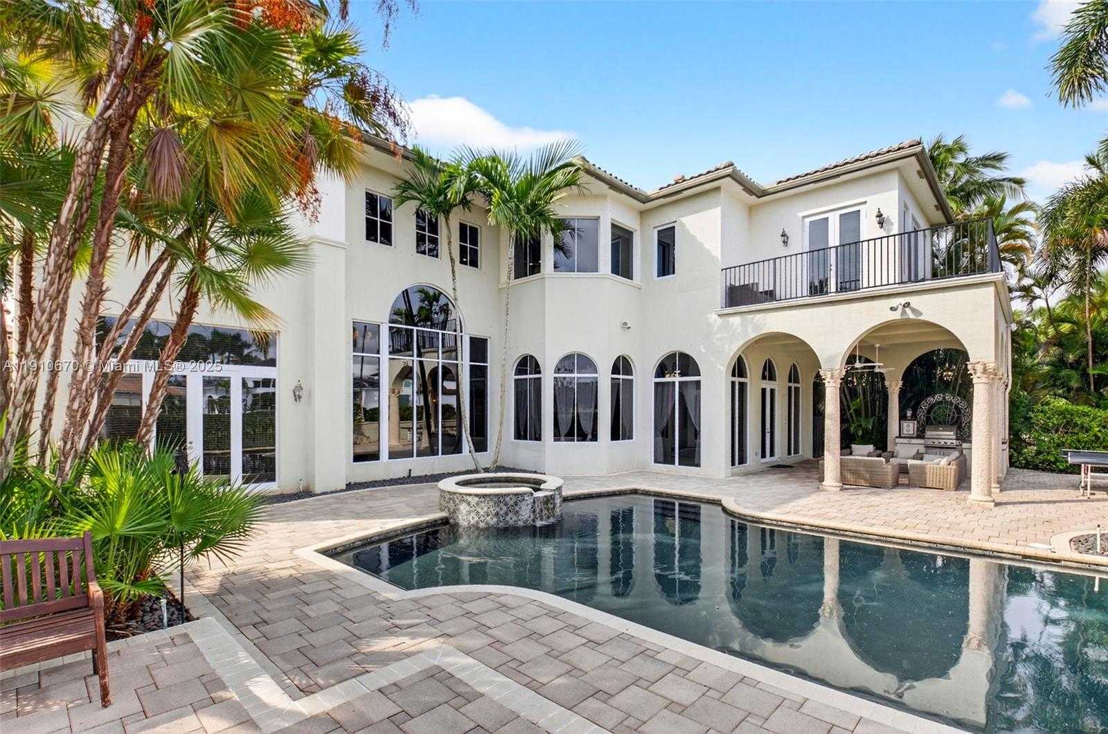 Small Image of 9597 BRIDGEBROOK DR, Boca Raton Number 60