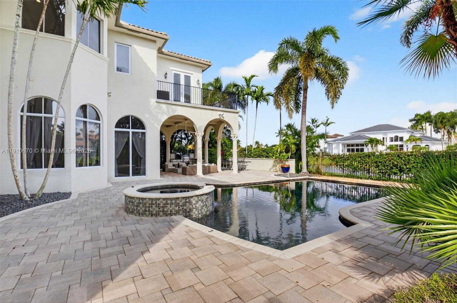 Small Image of 9597 BRIDGEBROOK DR, Boca Raton Number 62