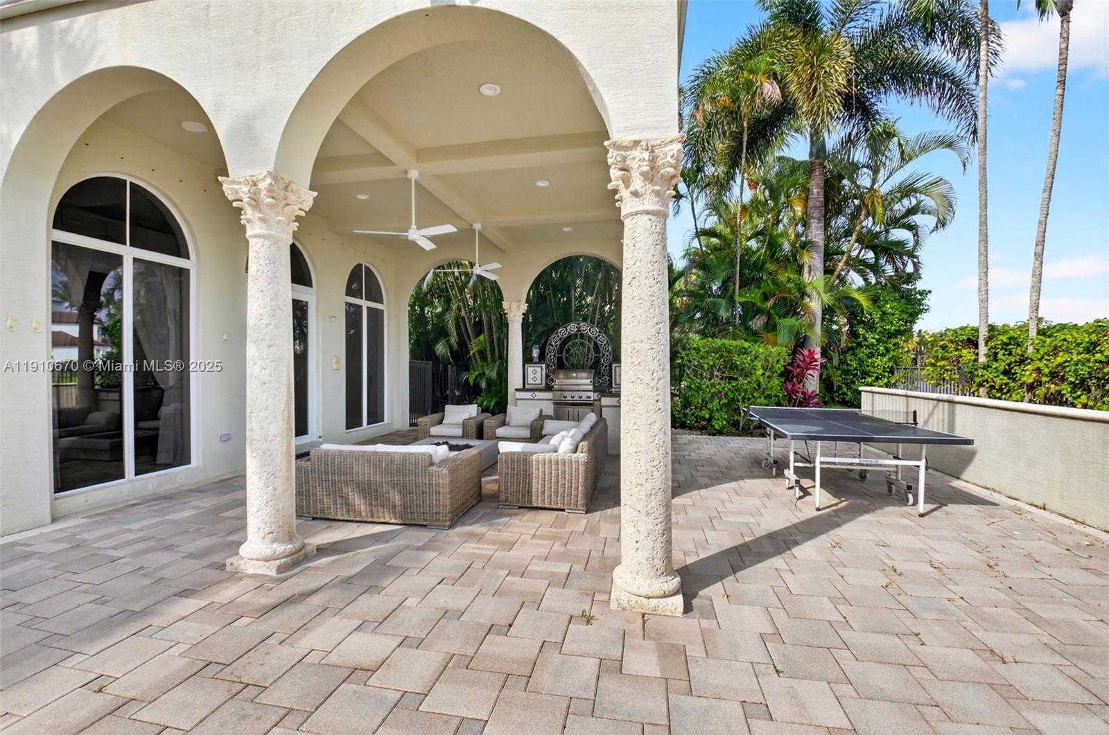 Small Image of 9597 BRIDGEBROOK DR, Boca Raton Number 67