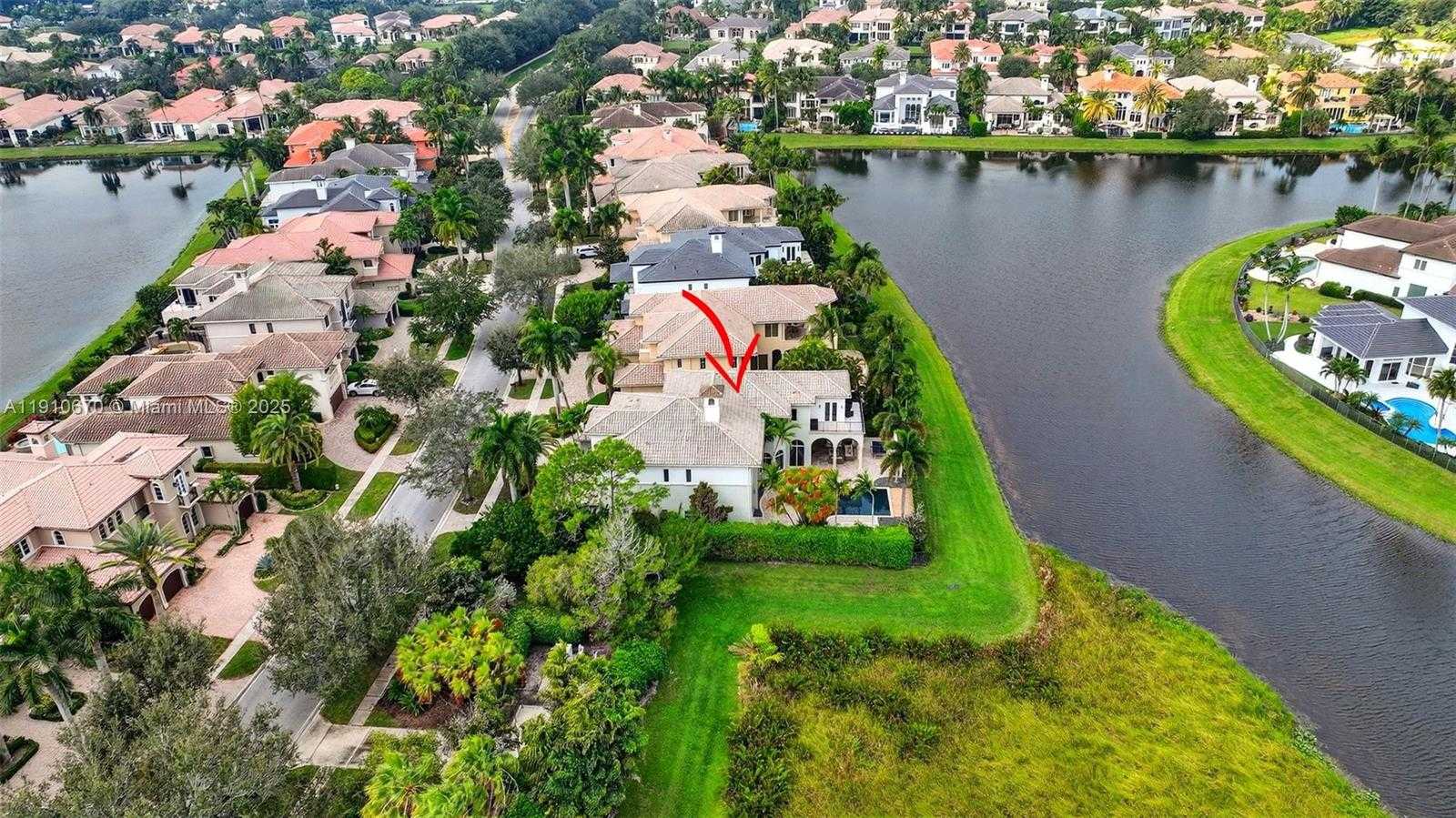 Small Image of 9597 BRIDGEBROOK DR, Boca Raton Number 71
