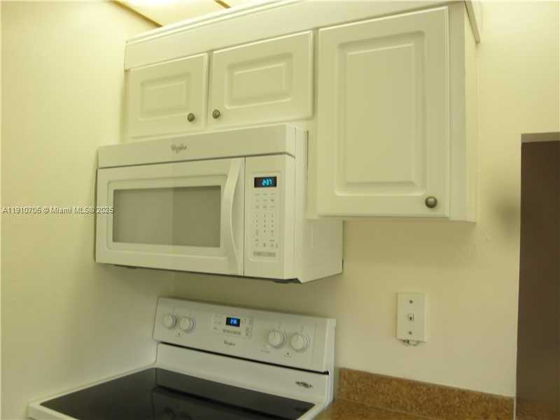 Imagen de Pequeño Objeto