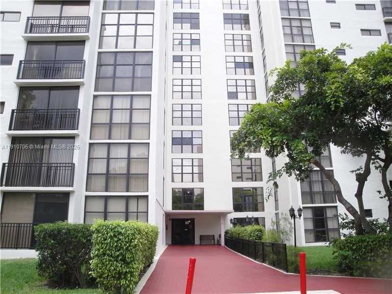 Imagen de Pequeño Objeto