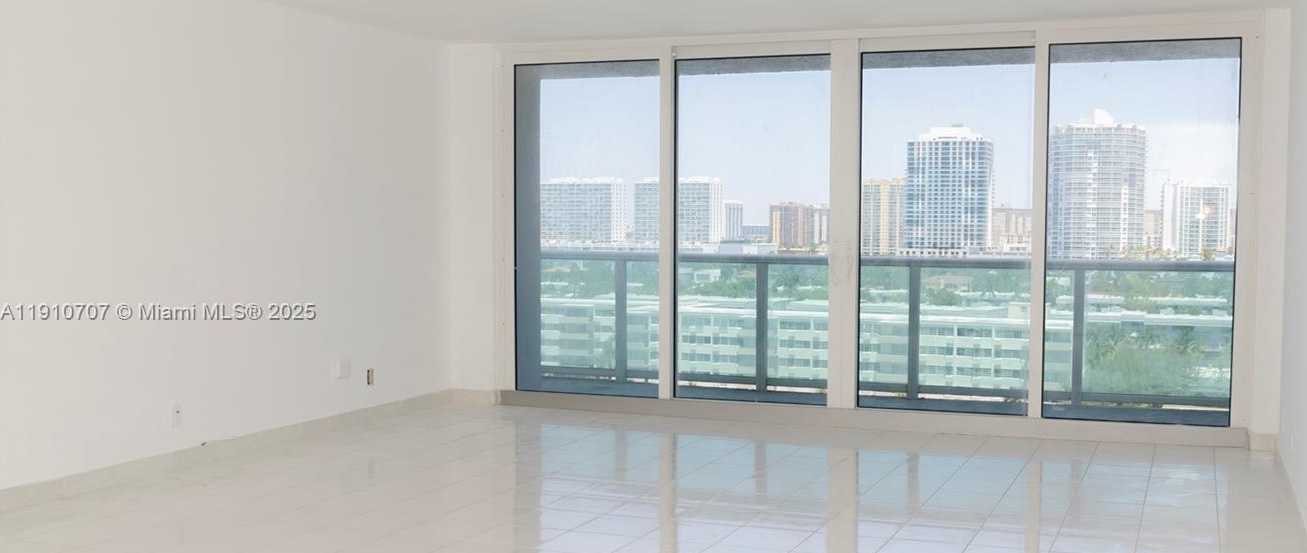 Small Image of 100 BAYVIEW DR #1028, Sunny Isles Beach Number 3