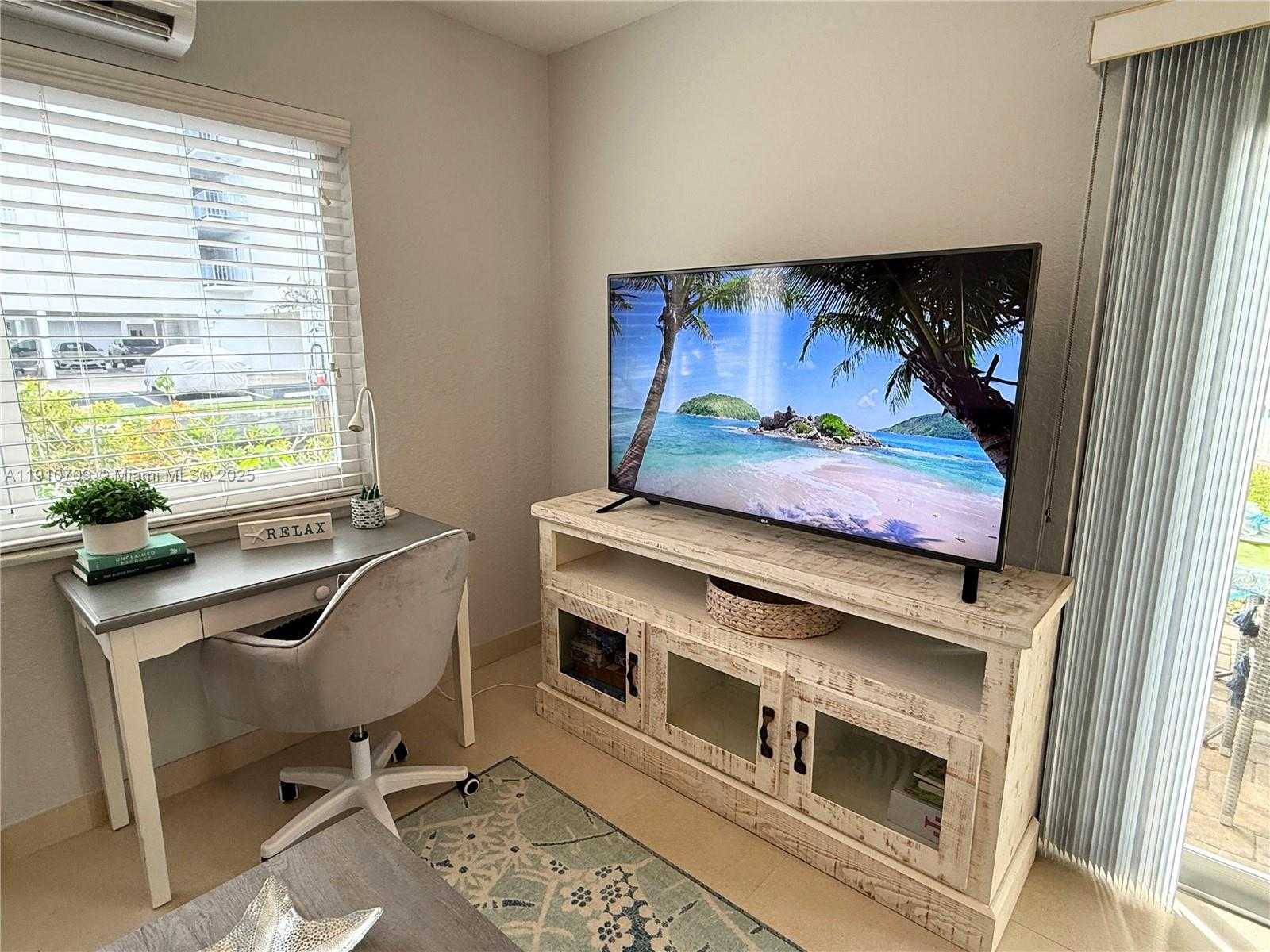 Small Image of 1705 NORTH RIVERSIDE DR #1, Pompano Beach Number 15