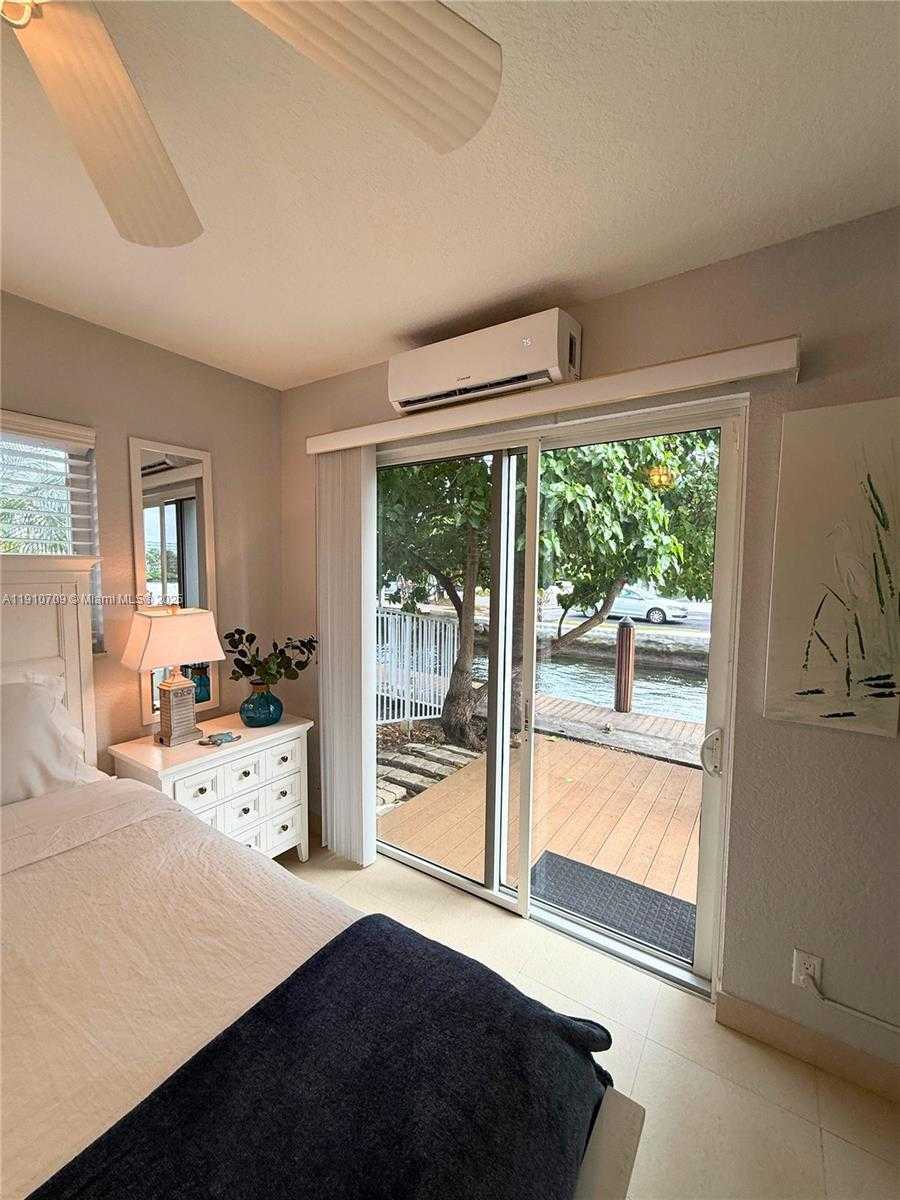 Small Image of 1705 NORTH RIVERSIDE DR #1, Pompano Beach Number 20