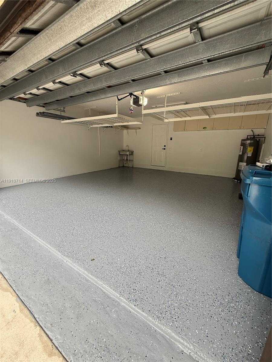 Small Image of 1007 NANDINA DR, Weston Number 34