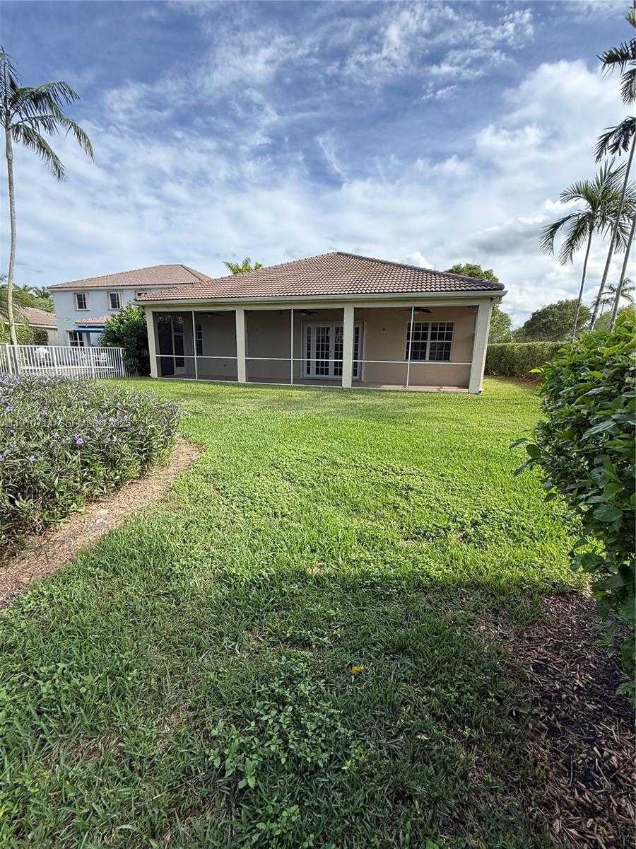 Small Image of 1007 NANDINA DR, Weston Number 9