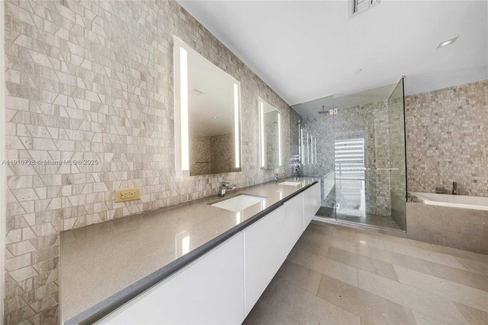 Small Image of 88 SOUTH WEST 7TH ST #1004, Miami Number 12