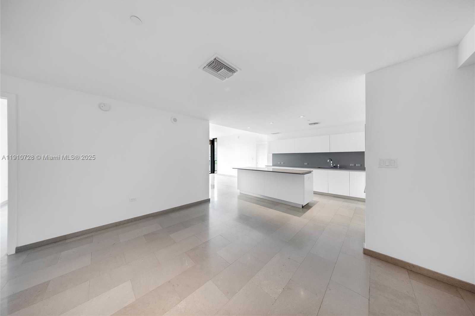 Small Image of 88 SOUTH WEST 7TH ST #1004, Miami Number 15