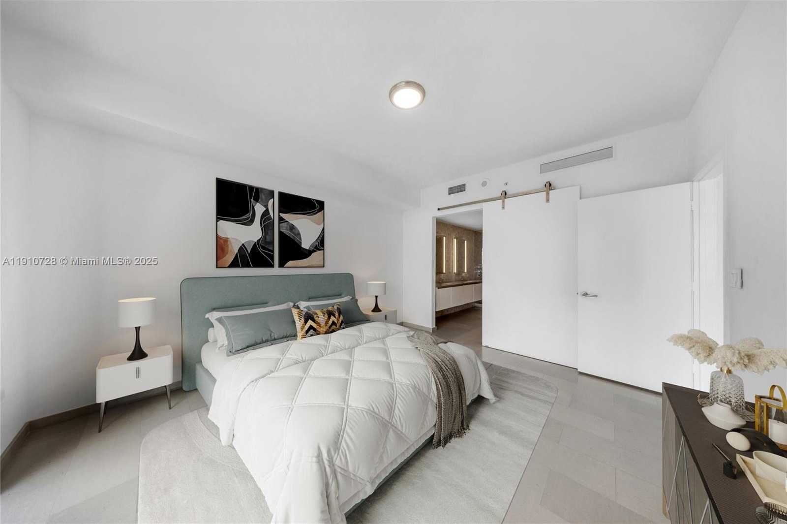 Small Image of 88 SOUTH WEST 7TH ST #1004, Miami Number 5