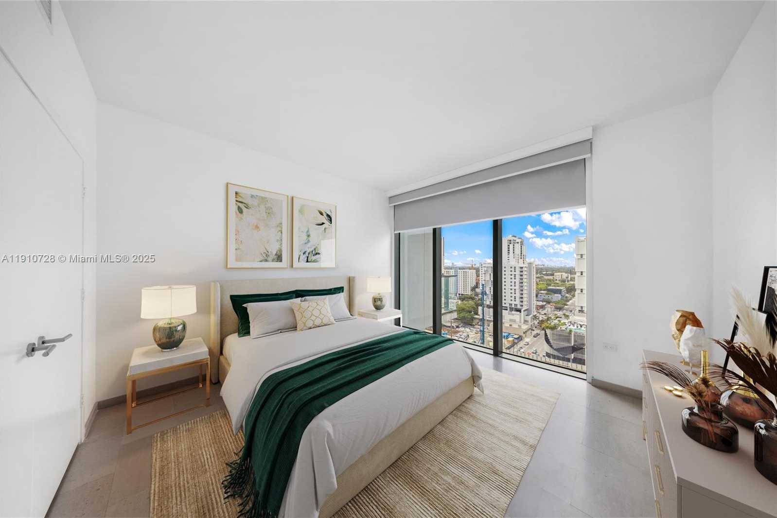 Small Image of 88 SOUTH WEST 7TH ST #1004, Miami Number 6