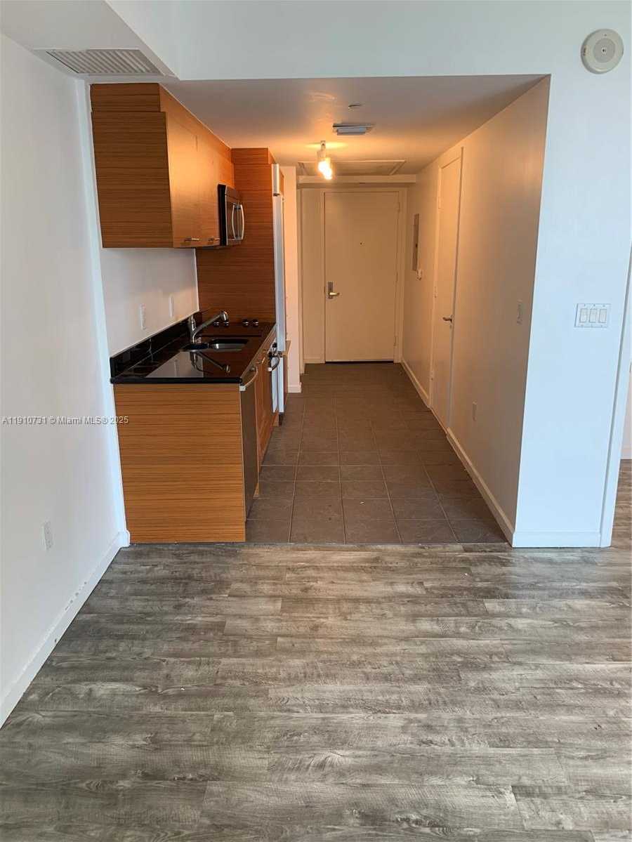 Small Image of 50 BISCAYNE BLVD #2909, Miami Number 16