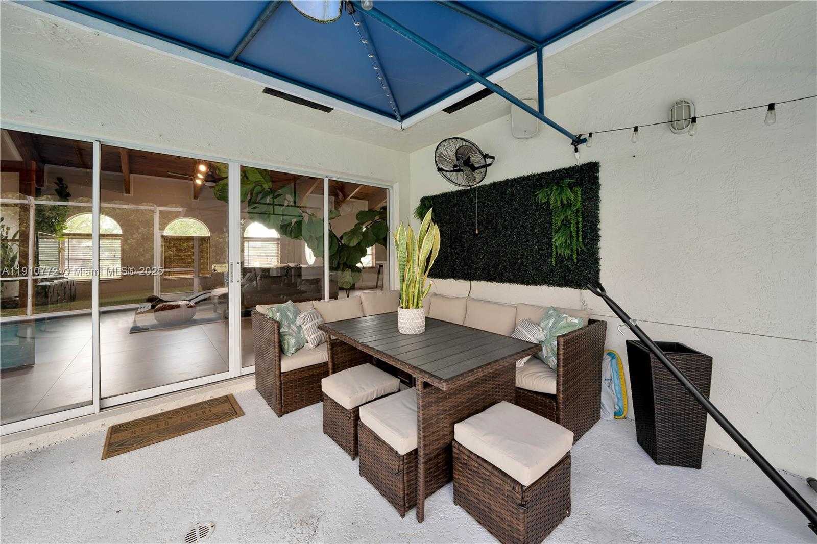 Small Image of 18900 BELVIEW DR, Cutler Bay Number 24