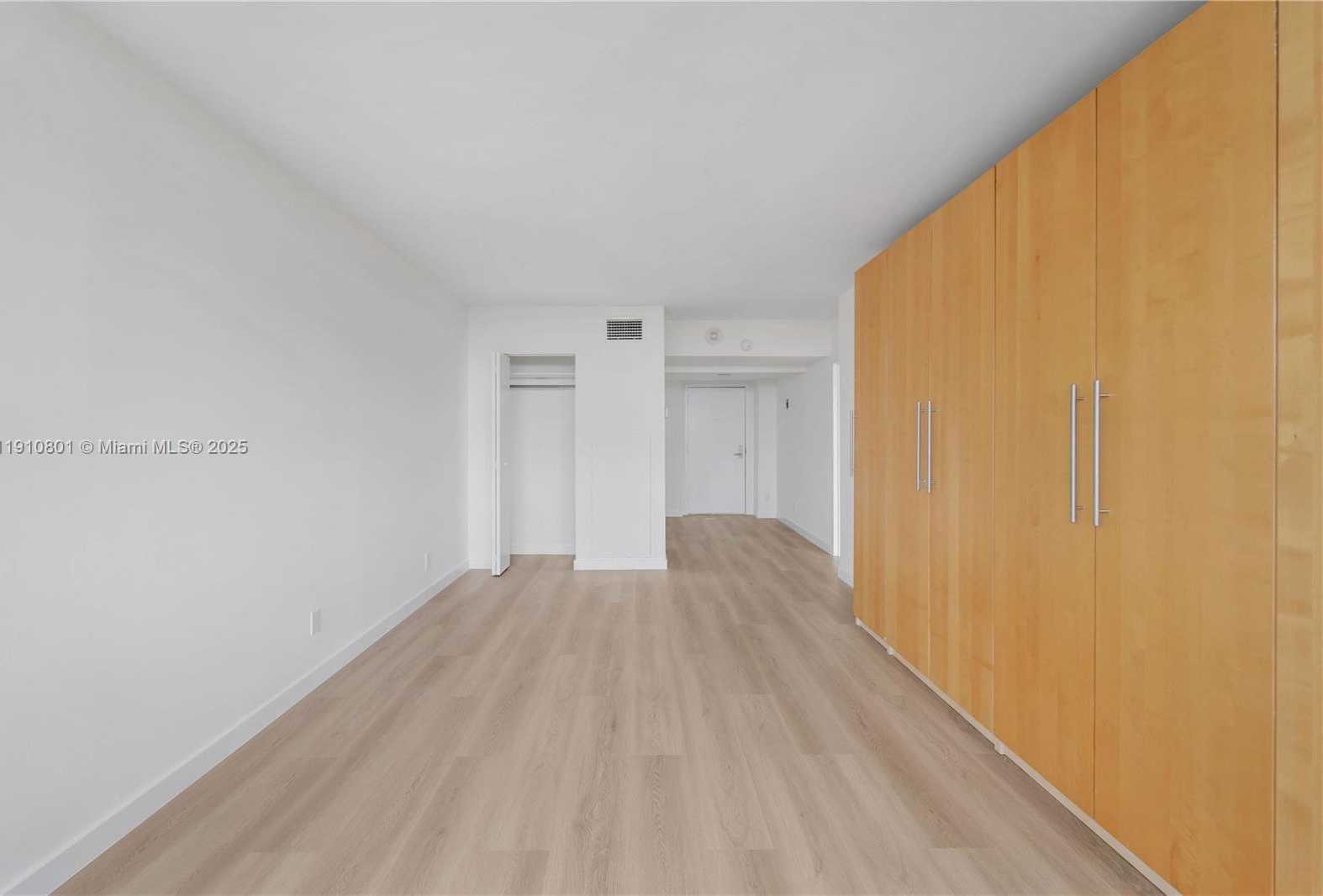 Small Image of 780 NORTH EAST 69TH ST #1004, Miami Number 27