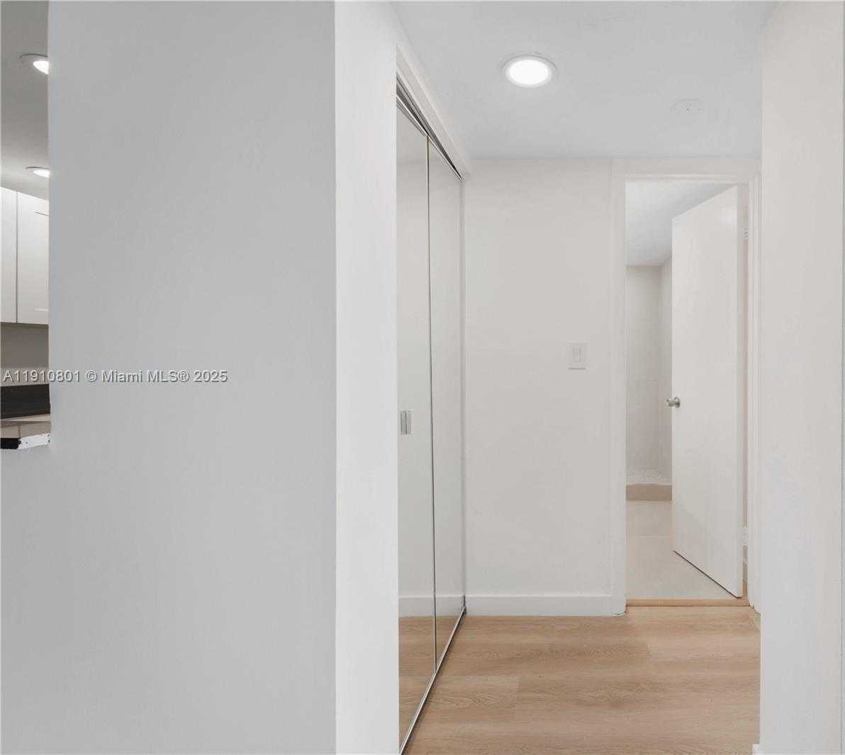 Small Image of 780 NORTH EAST 69TH ST #1004, Miami Number 30