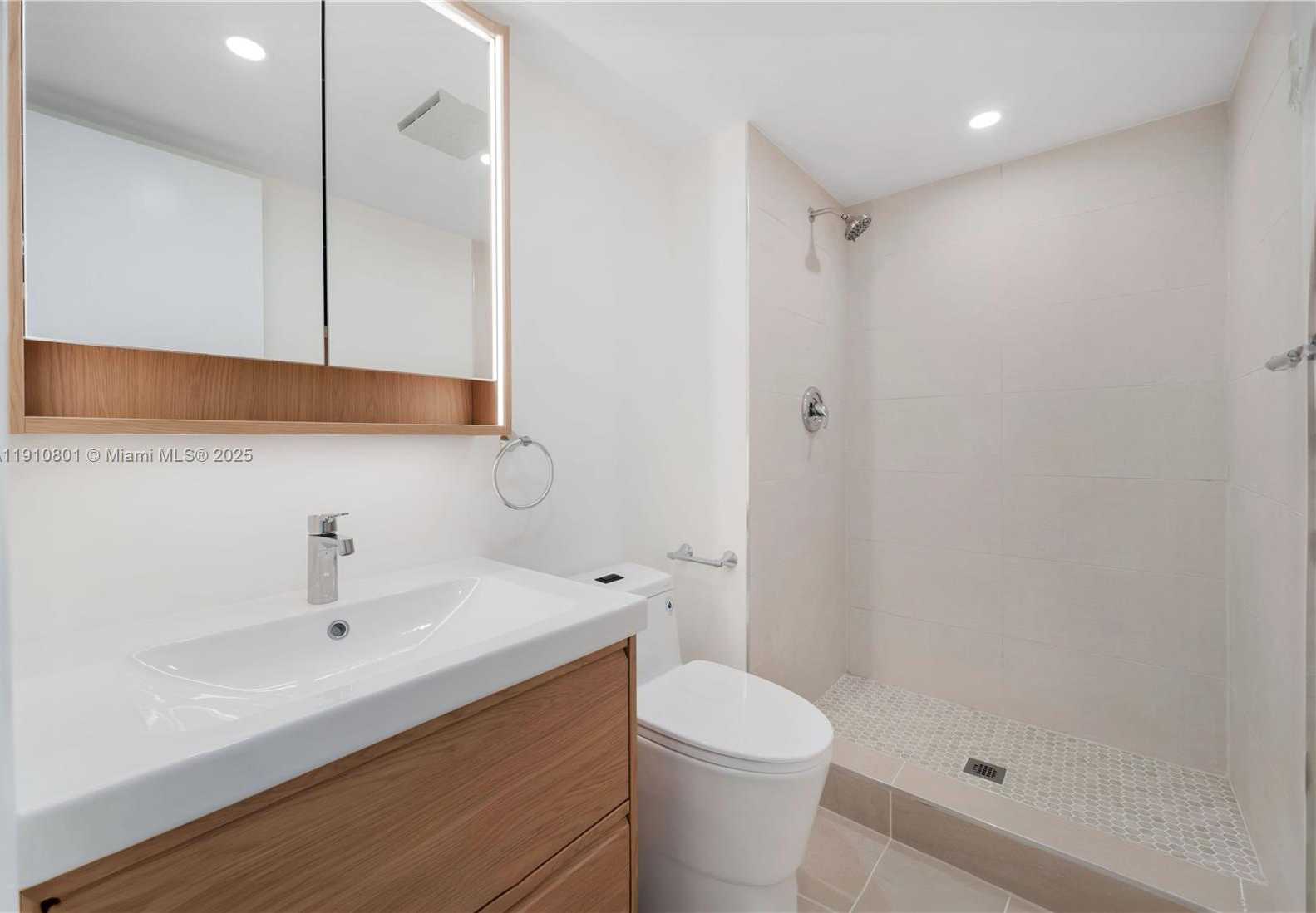 Small Image of 780 NORTH EAST 69TH ST #1004, Miami Number 31