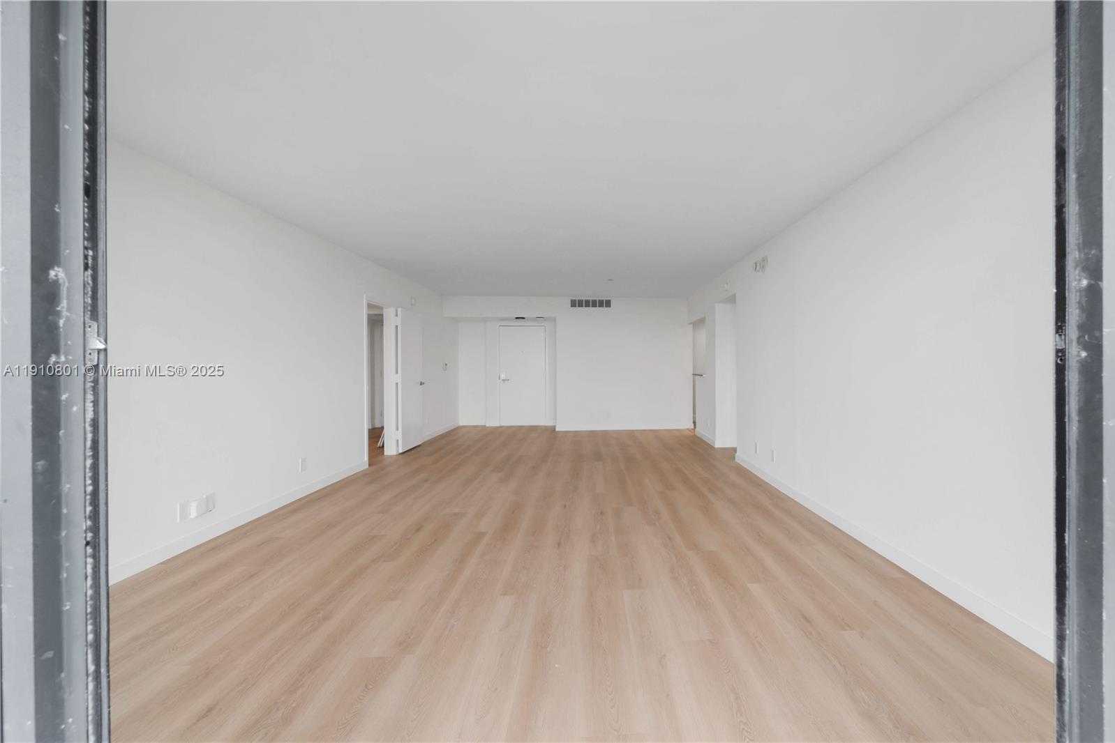 Small Image of 780 NORTH EAST 69TH ST #1004, Miami Number 41