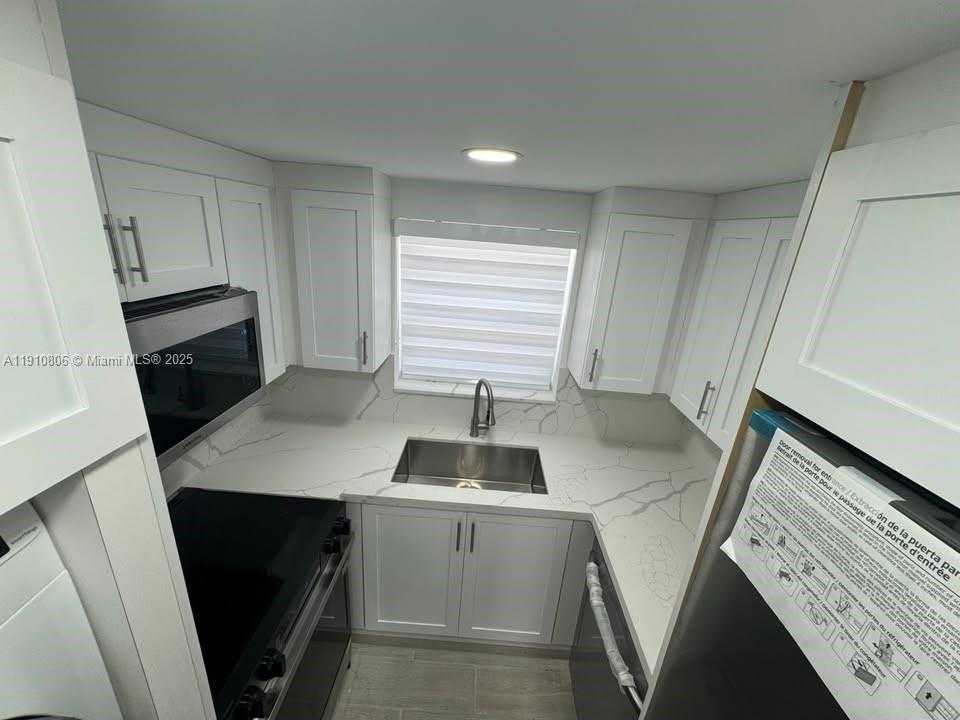Small Image of 1670 SOUTH WEST 11TH TER #Back, Miami Number 7