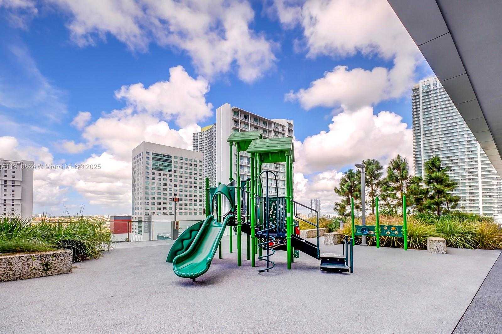 Small Image of 88 SOUTH WEST 7TH ST #1503, Miami Number 33