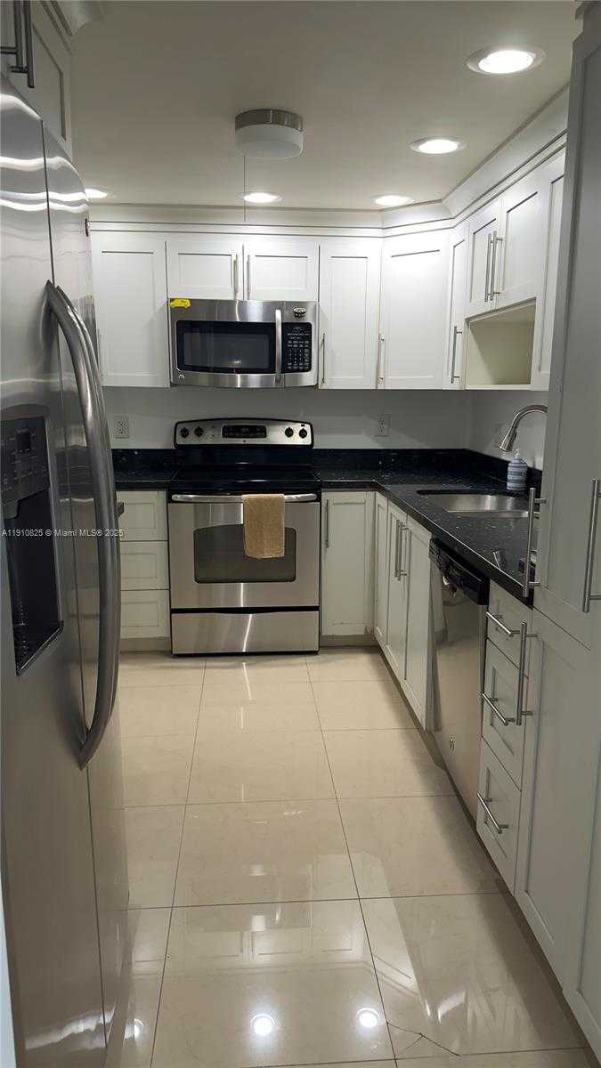 Imagen de Pequeño Objeto