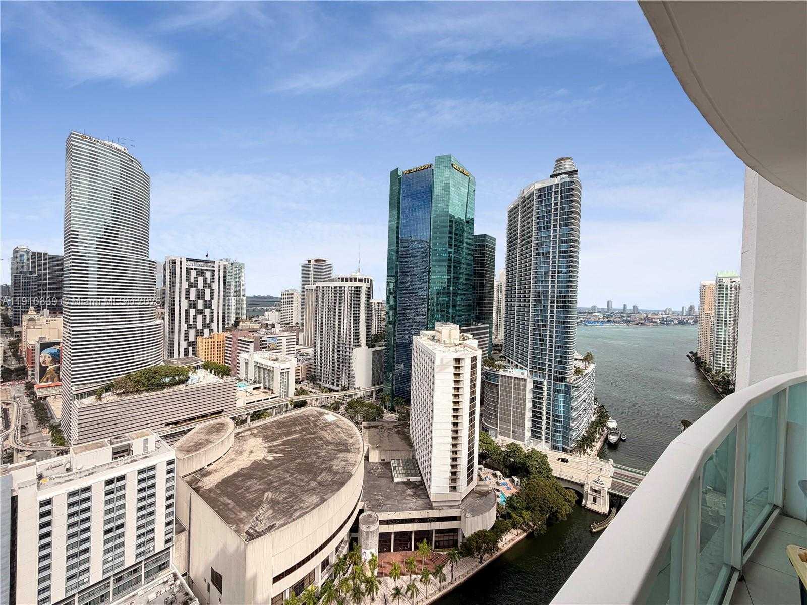 Small Image of 31 SOUTH EAST 5TH ST #3412, Miami Number 23